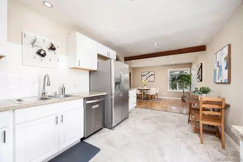 9259 Brookside Cir, Spring Valley, CA 91977 photo 12