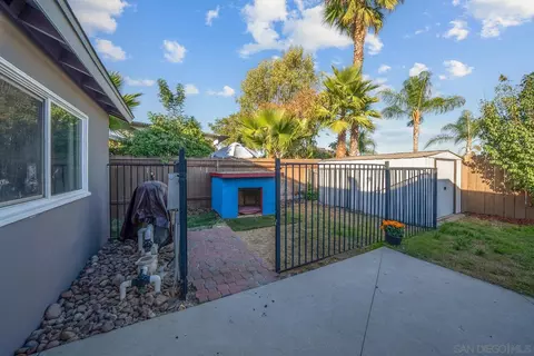 9509 Saint Andrews Dr, Santee, CA 92071 photo 32