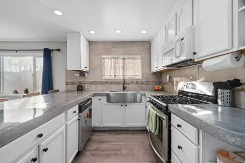 9509 Saint Andrews Dr, Santee, CA 92071 photo 9