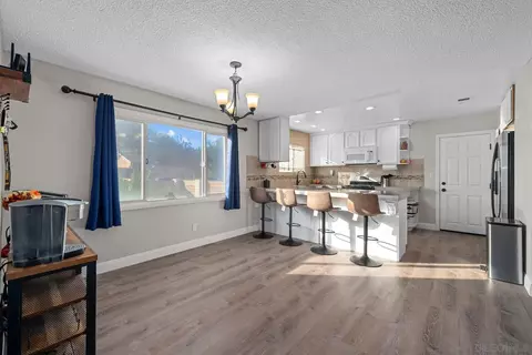 9509 Saint Andrews Dr, Santee, CA 92071 photo 8