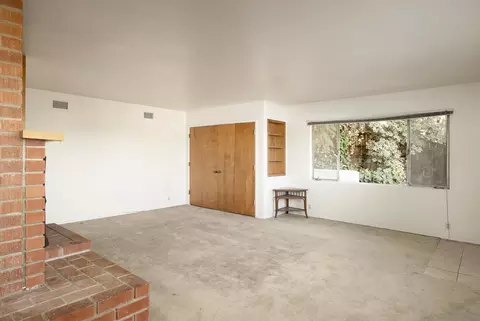 Living - 8050 Fairview Ave, La Mesa, CA 91941 photo 5 of 5