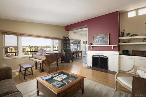 8050 Fairview Ave, La Mesa, CA 91941