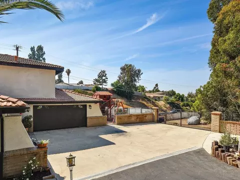 Exterior - 4838 New Ranch Rd, El Cajon, CA 92020 photo 6 of 7