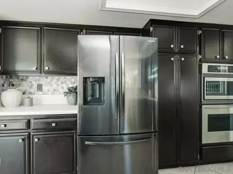 Kitchen - 4838 New Ranch Rd, El Cajon, CA 92020 photo 3 of 4
