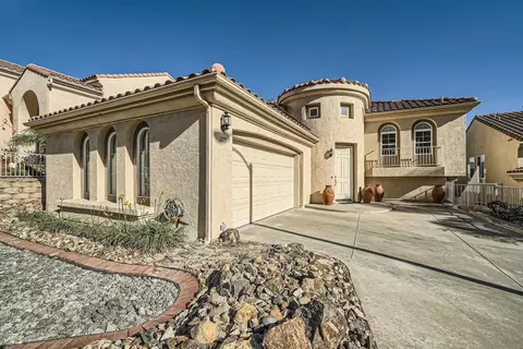 1875 Fabled Waters Dr, Spring Valley, CA 91977 photo 3