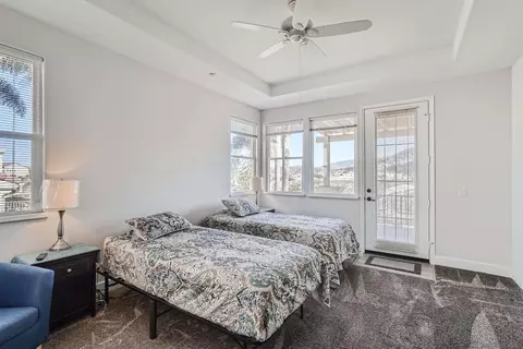 1875 Fabled Waters Dr, Spring Valley, CA 91977 photo 19