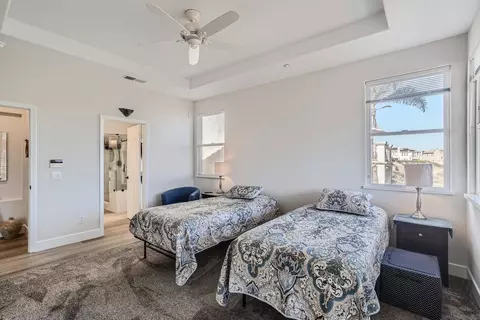 1875 Fabled Waters Dr, Spring Valley, CA 91977 photo 18