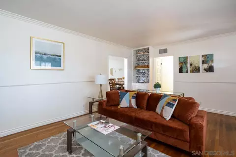 Living - 5701 E Walton St, Long Beach, CA 90815 photo 5 of 6
