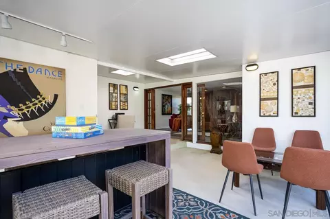 Dining - 5701 E Walton St, Long Beach, CA 90815 photo 1 of 4