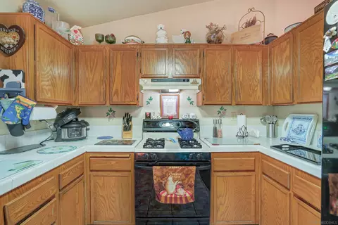 1220 Mossberg Ct, Vista, CA 92083 photo 15