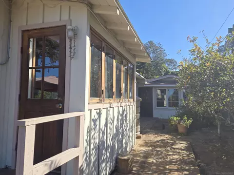 Exterior - 581 15th St, Del Mar, CA 92014 photo 9 of 10