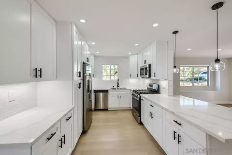 Kitchen - 10609 Trigal Way, Santee, CA 92071 photo 4 of 5