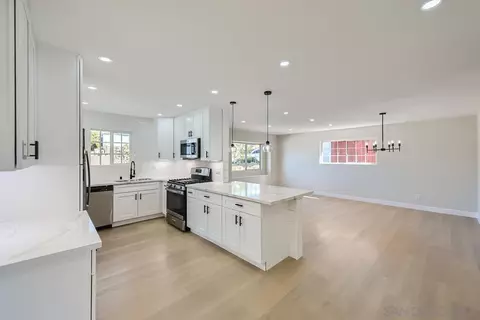 Kitchen - 10609 Trigal Way, Santee, CA 92071 photo 5 of 5