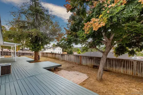 960 Sunset Dr, Vista, CA 92081 photo 33
