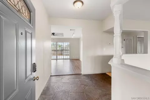 960 Sunset Dr, Vista, CA 92081 photo 11