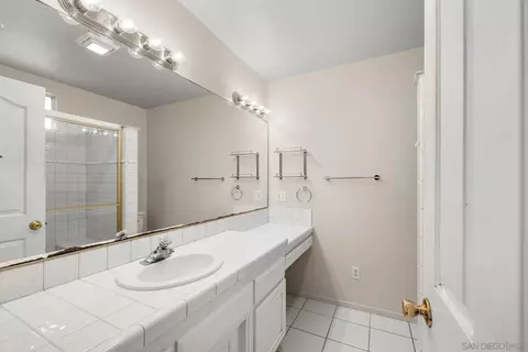 960 Sunset Dr, Vista, CA 92081 photo 27