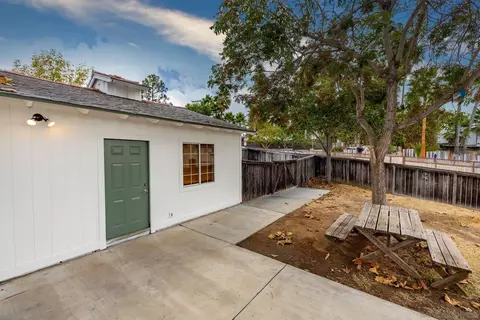 960 Sunset Dr, Vista, CA 92081 photo 34