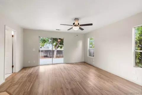960 Sunset Dr, Vista, CA 92081 photo 25