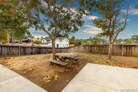 960 Sunset Dr, Vista, CA 92081 photo 35