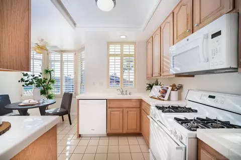 Kitchen - 3305 Genoa Way #94, Oceanside, CA 92056 photo 1 of 1