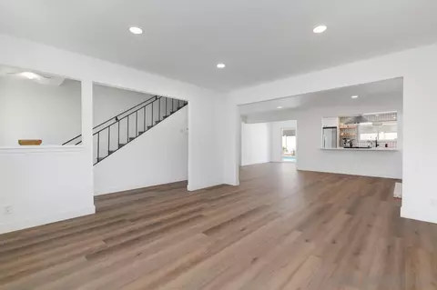 Living - 330 Huff St, Vista, CA 92083 photo 2 of 5