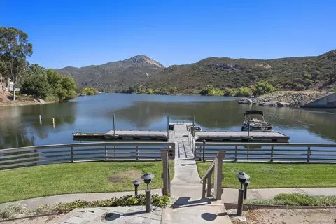 View/Area - 2154 Via Dieguenos, Alpine, CA 91901 photo 3 of 4