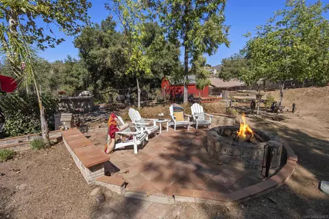 Exterior - 2154 Via Dieguenos, Alpine, CA 91901 photo 5 of 7