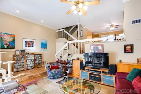 3155 Morning Way, La Jolla, CA 92037 photo 4