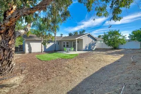 Exterior - 13509 Ring Rd, Poway, CA 92064 photo 4 of 13