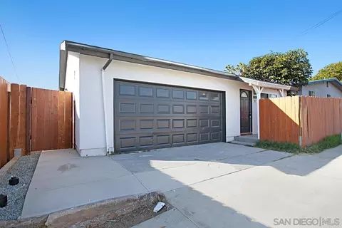 1009 9th St, Imperial Beach, CA 91932
