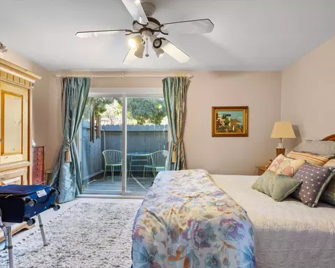 1061 Prospect Pl, Vista, CA 92081 photo 9