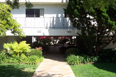 845 E Ave #A, Coronado, CA 92118