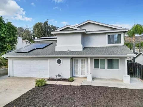 10102 Wycliffe St, Santee, CA 92071