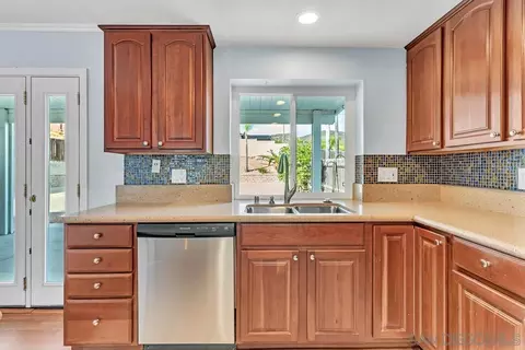 Kitchen - 10102 Wycliffe St, Santee, CA 92071 photo 4 of 4