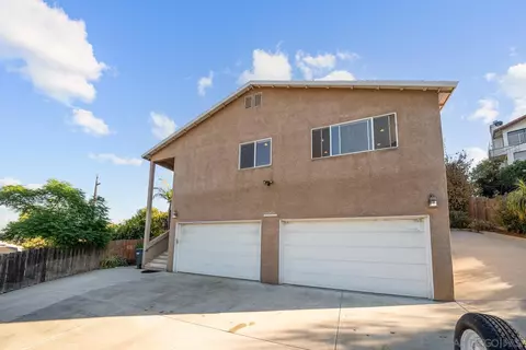 8955 Greenview Pl, Spring Valley, CA 91977 photo 6