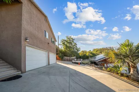 8955 Greenview Pl, Spring Valley, CA 91977 photo 36