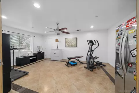 8955 Greenview Pl, Spring Valley, CA 91977 photo 24