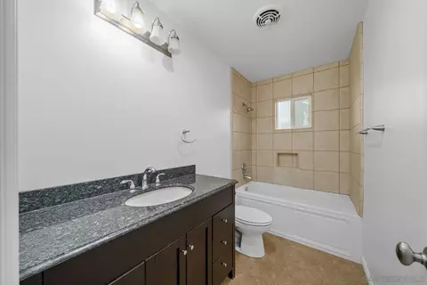 8955 Greenview Pl, Spring Valley, CA 91977 photo 21
