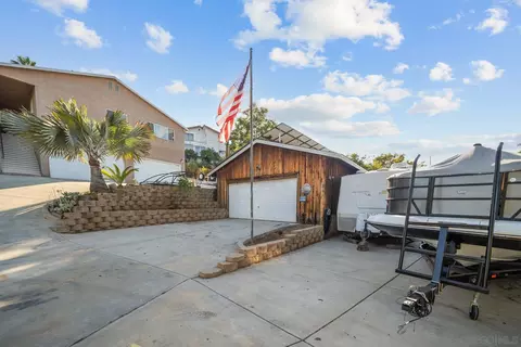 8955 Greenview Pl, Spring Valley, CA 91977 photo 30