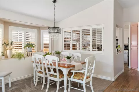 2416 Starlight Gln, Escondido, CA 92026 photo 9
