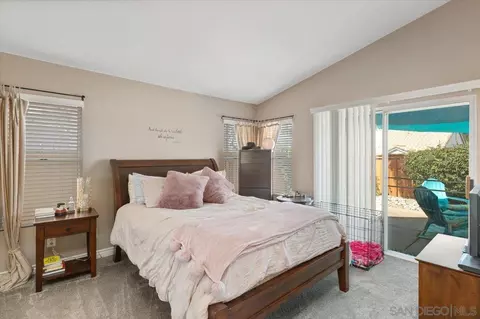 2416 Starlight Gln, Escondido, CA 92026 photo 20