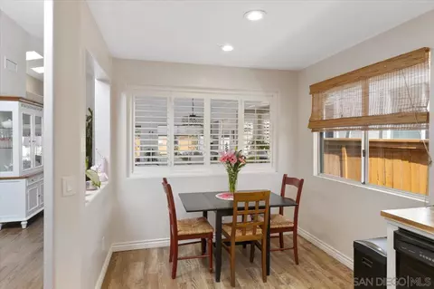 2416 Starlight Gln, Escondido, CA 92026 photo 12