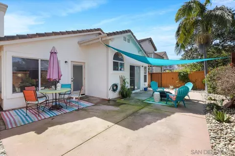 2416 Starlight Gln, Escondido, CA 92026 photo 14