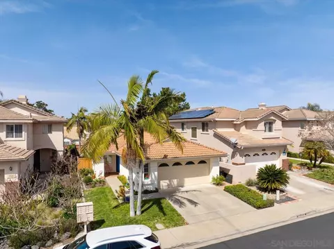 2416 Starlight Gln, Escondido, CA 92026 photo 32