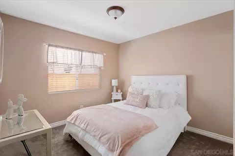 2416 Starlight Gln, Escondido, CA 92026 photo 18