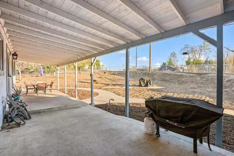 Exterior - 1913 Boundary Ave, Ramona, CA 92065 photo 7 of 8