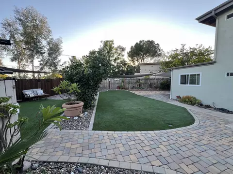 Exterior - 13243 Saddle Rdg, Lakeside, CA 92040 photo 2 of 12