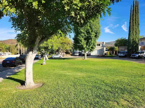 Exterior - 13243 Saddle Rdg, Lakeside, CA 92040 photo 11 of 12