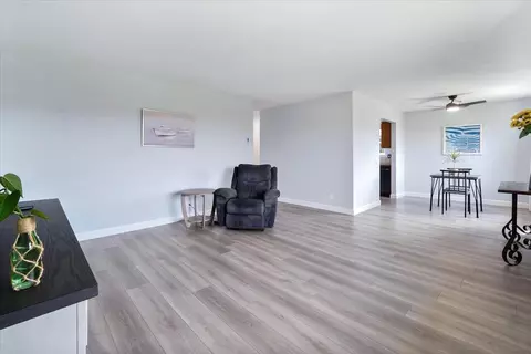 Living - 4436 Skimmer Way, Oceanside, CA 92057 photo 4 of 5