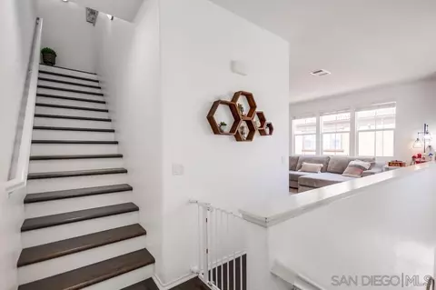 Entry Way - 1501 Calabria St, Santee, CA 92071 photo 2 of 3